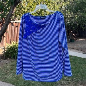 Jones New York blue striped top with floral appliqué